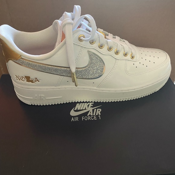 Af1 premium NOLA’s size 9